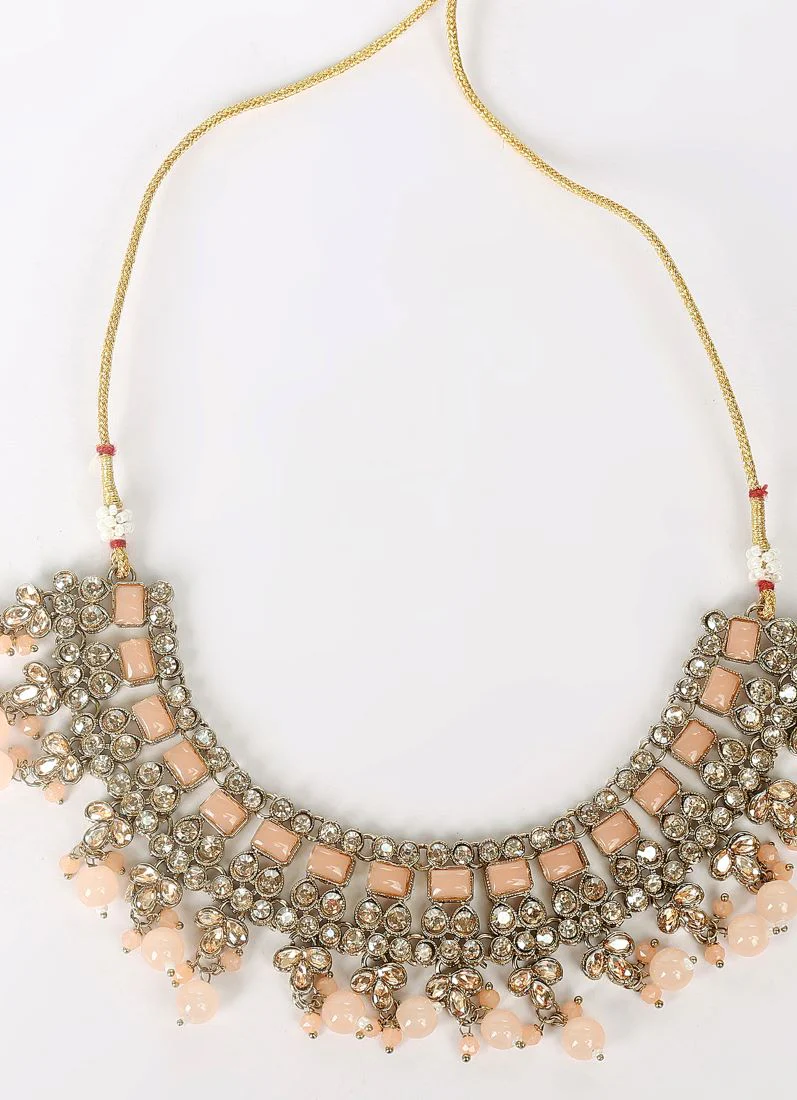 Icy Peach Pearl & Stone Heavy Necklace Set - Image 3
