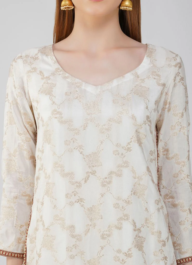 Ivory Banarsi Silk Suit Set - Image 3