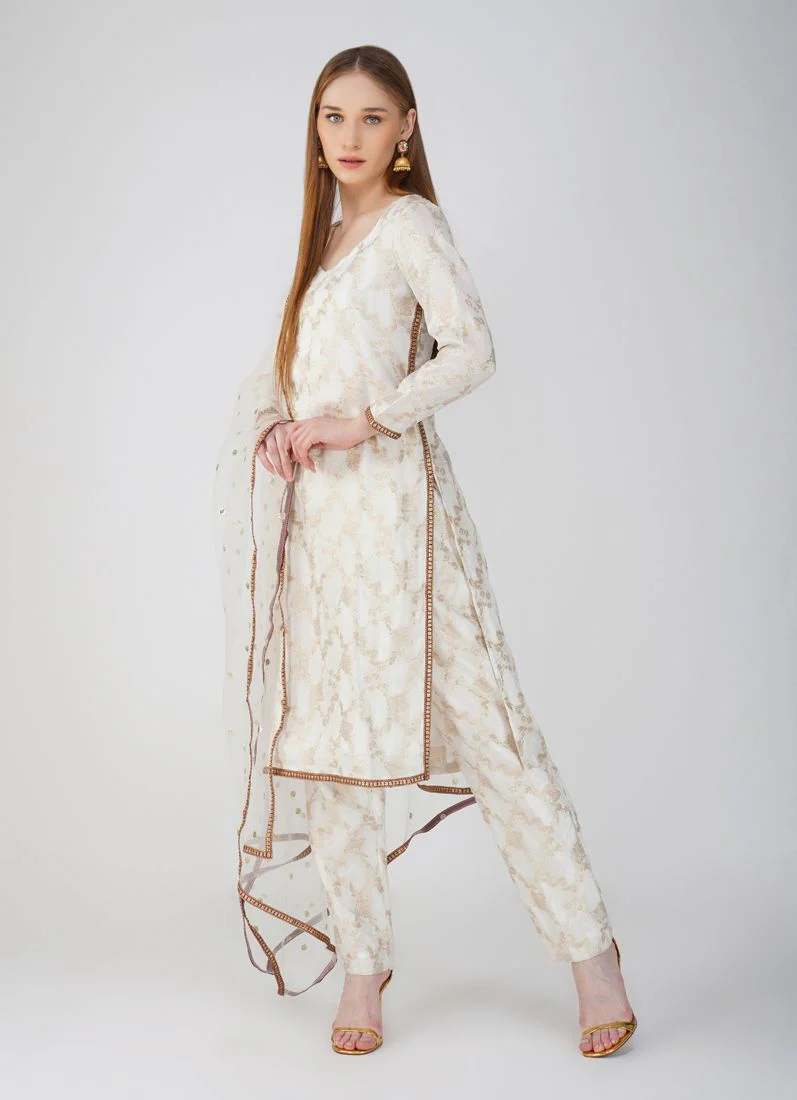 Ivory Banarsi Silk Suit Set - Image 6