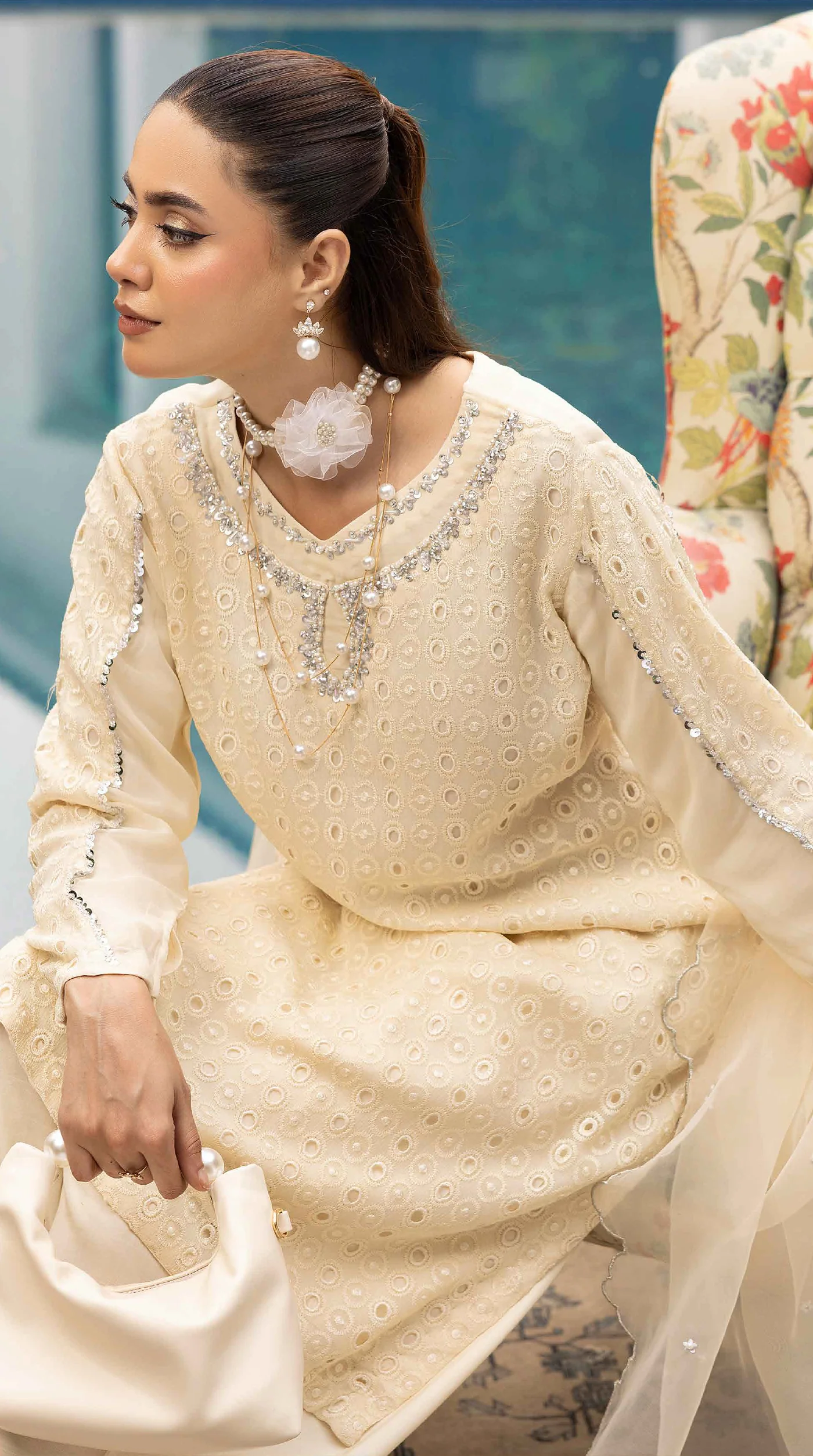 Ivory Noor Chikankari Farshi Suit Set - Image 5