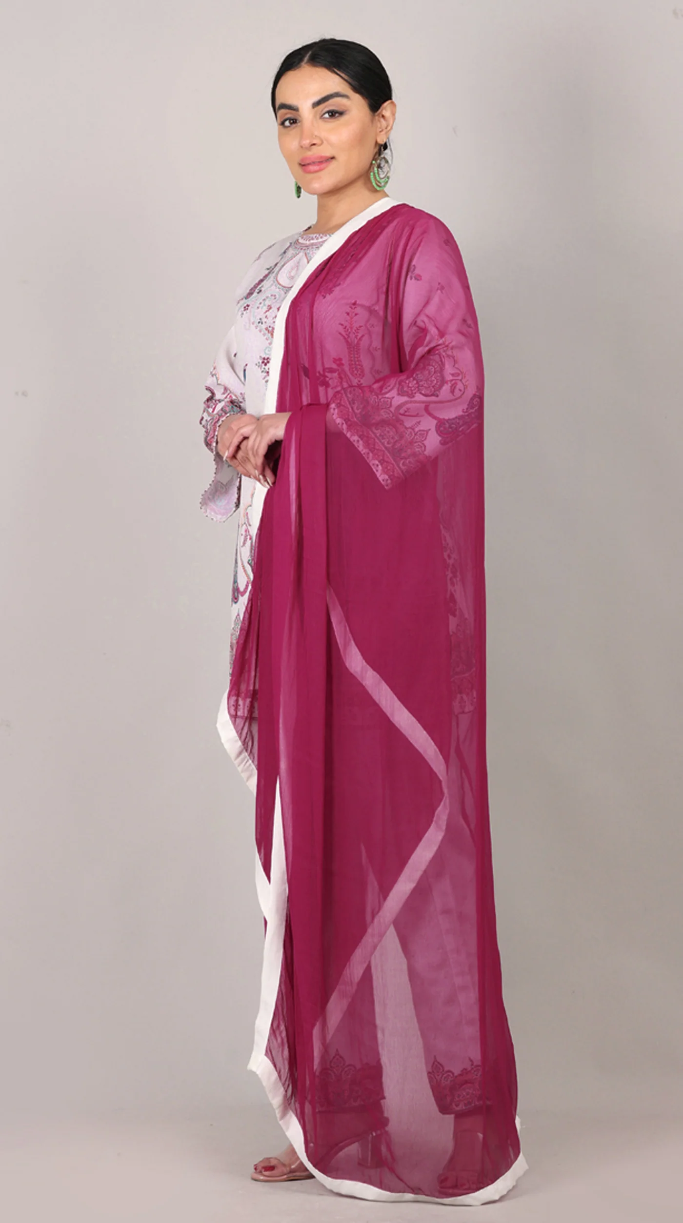 Off White Printed Rayon Suit Set - Image 3