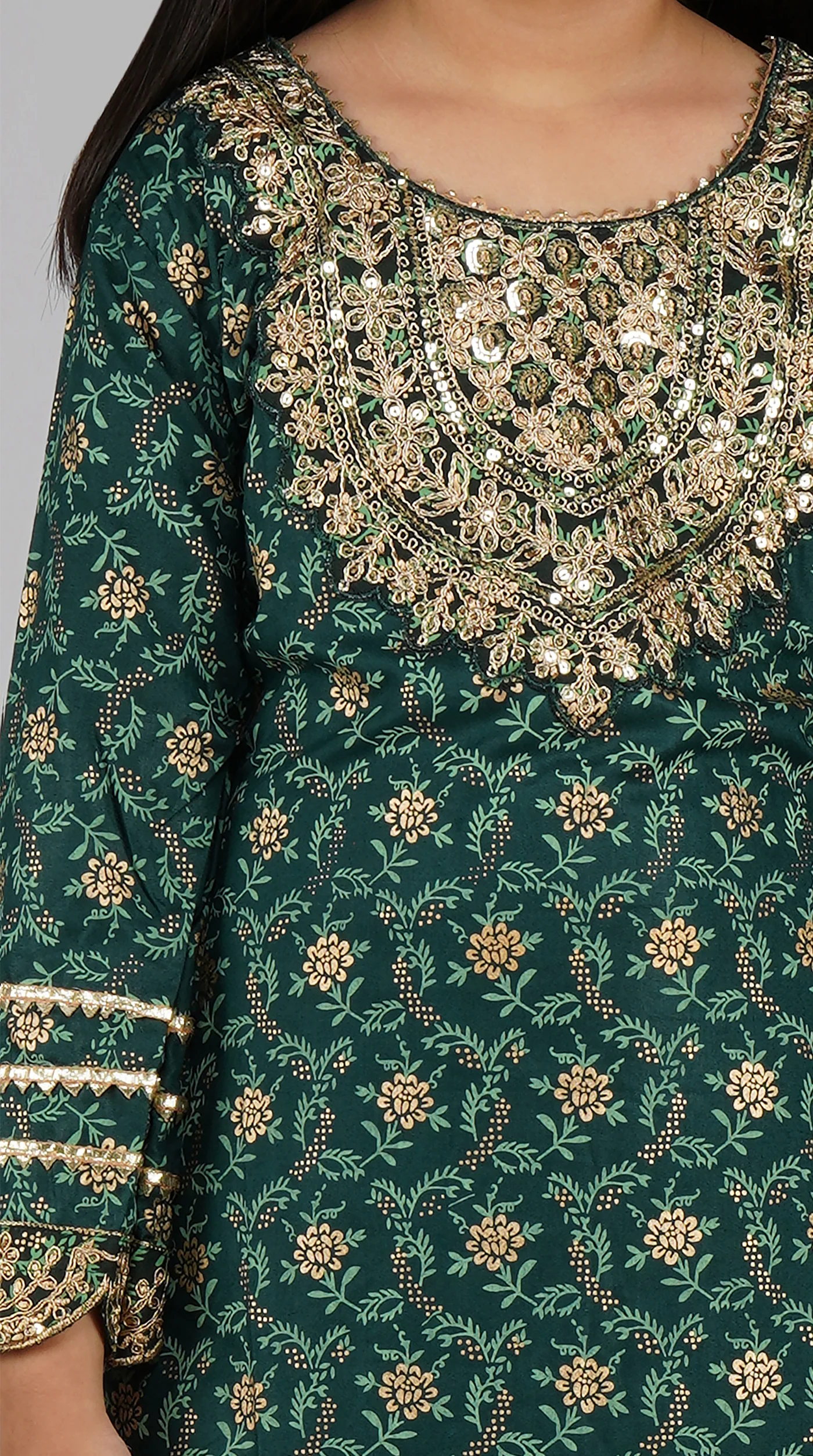 Kids  Embroidered Sharara Suit Set - Image 3