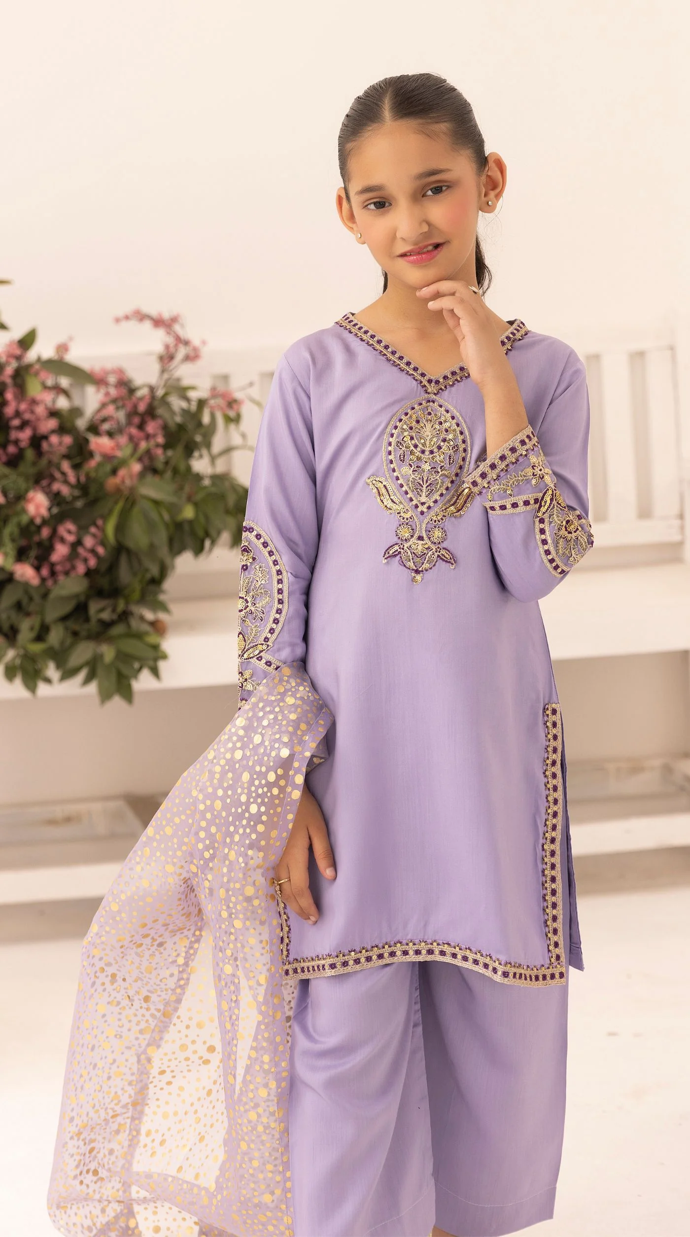 Kid's Lilac Viscose Embroidered Kurta Palazzo Set - Image 2