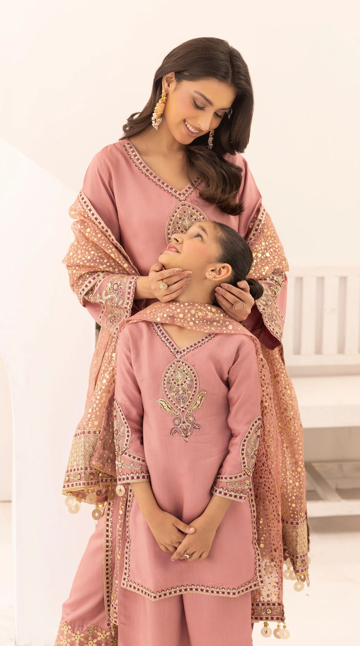 Kid's Dusty Pink Viscose Embroidered Kurta Palazzo Set - Image 5