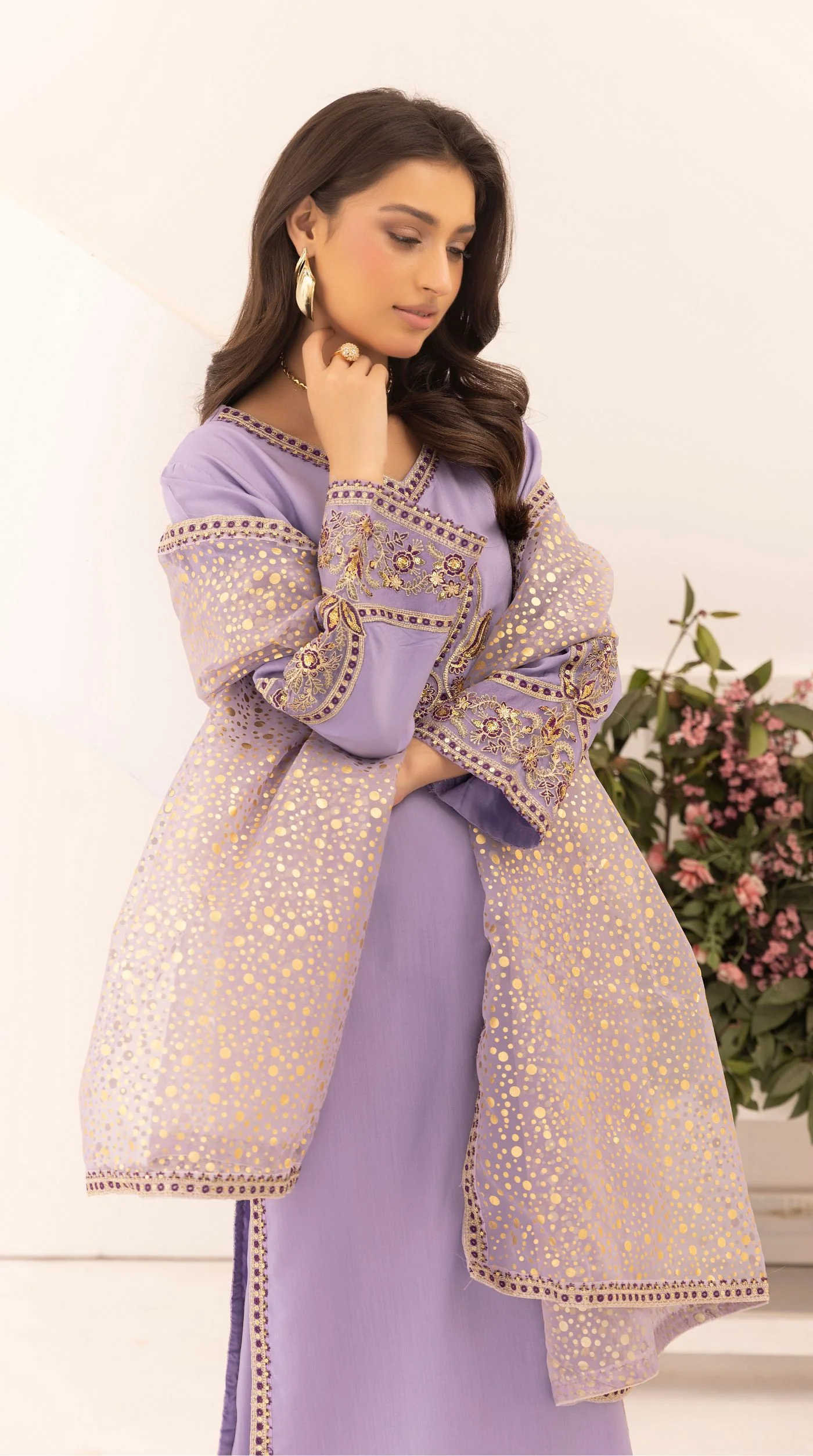 Lilac Embroidered Salwar Kameez – Elegant Festive Pakistani Suit - Image 3