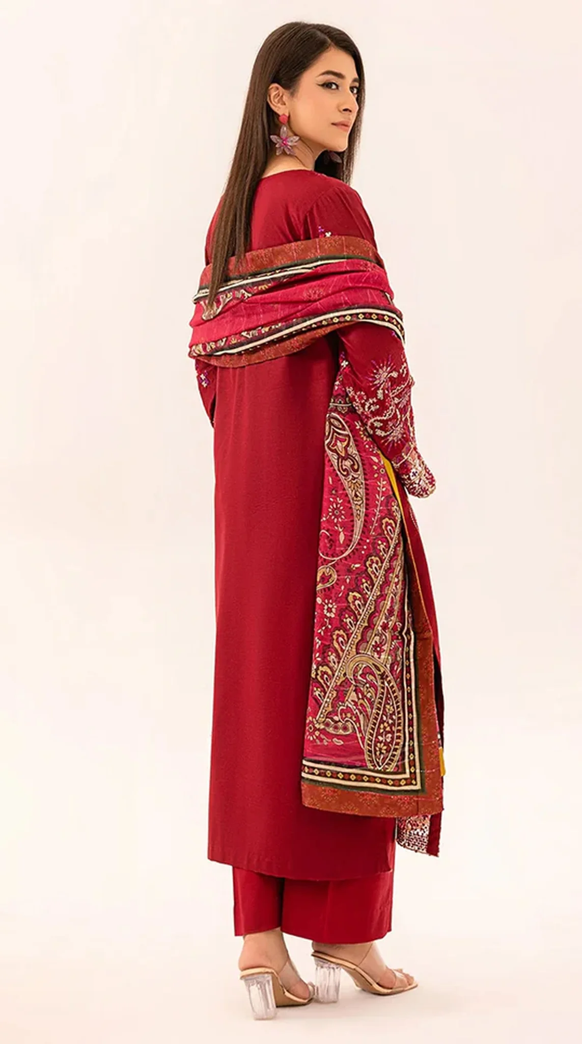 Maroon Lawn Embroidered Suit Set - Image 3