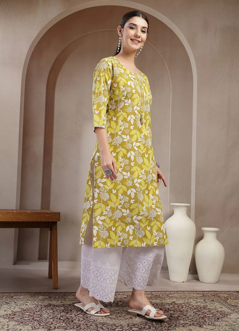 Mehendi Green Cotton A-Line Kurti - Image 3