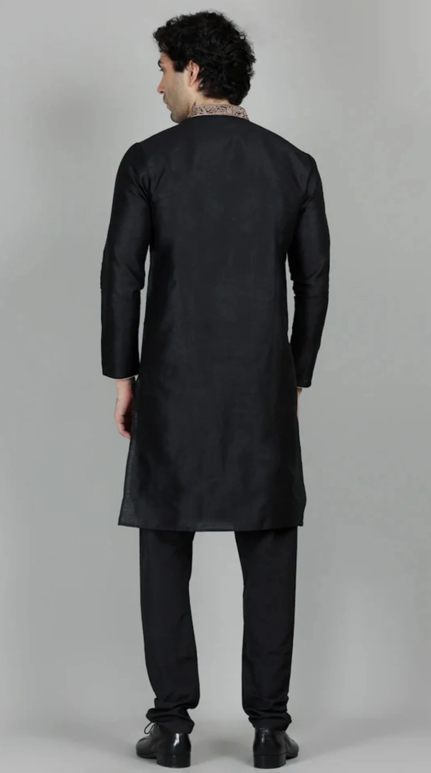Men's Black Jacquard Embroidered Collar Set - Image 2