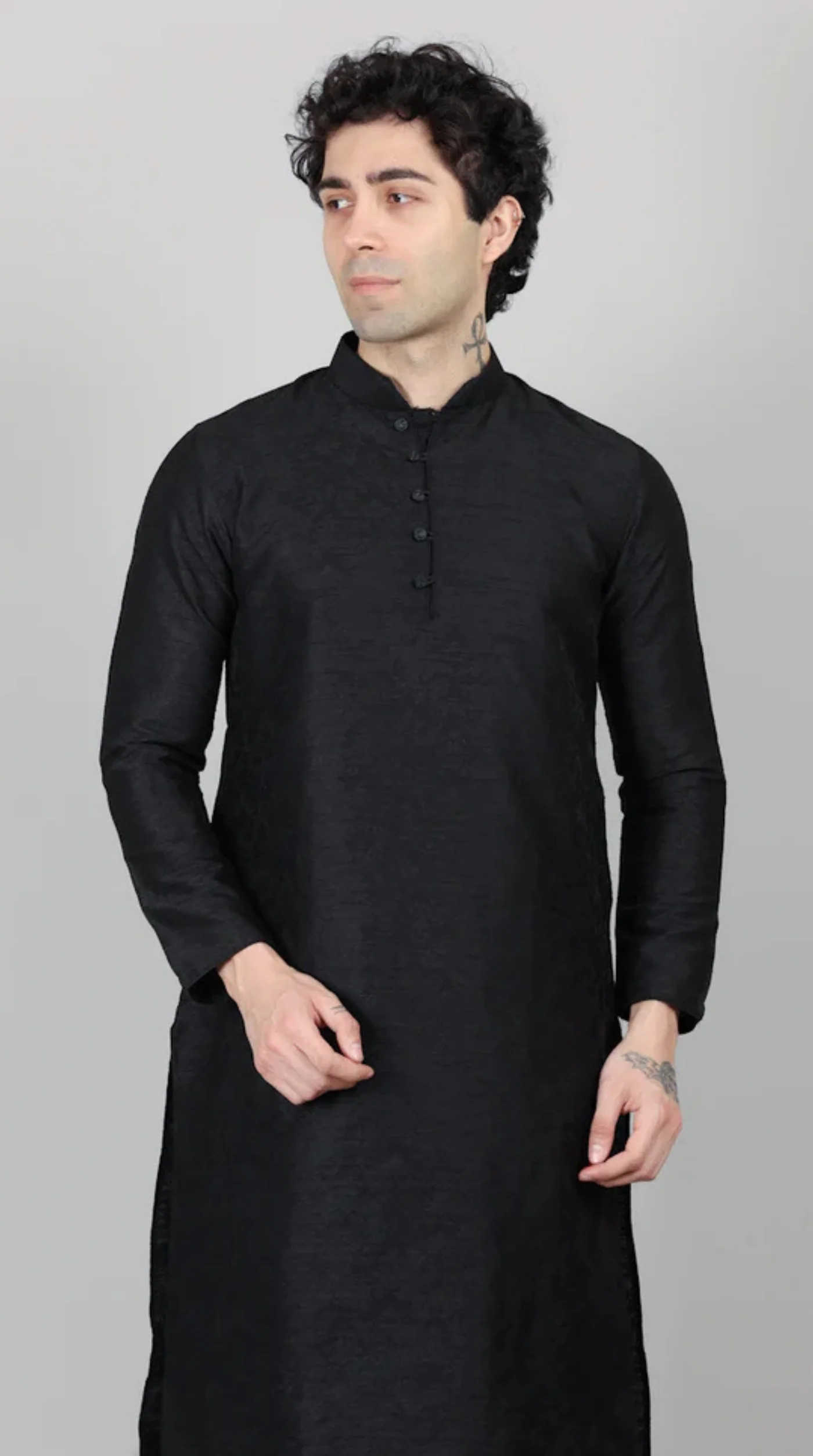 Men's Black Kurta and Payjama Set - Image 4