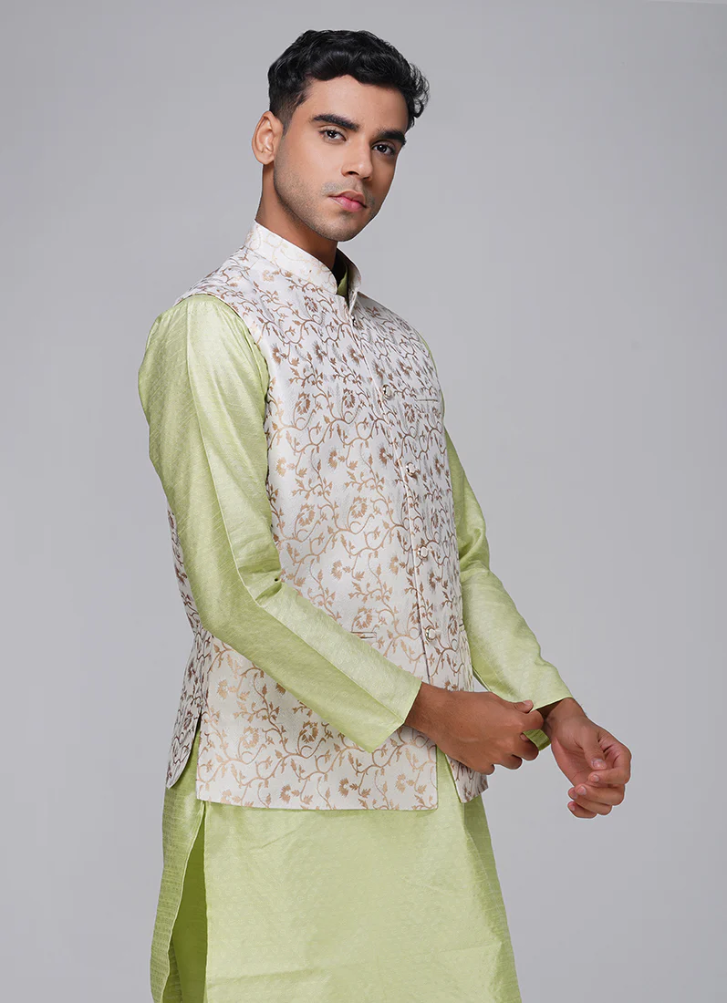 Men's Cream Brocade Jacket - Image 6