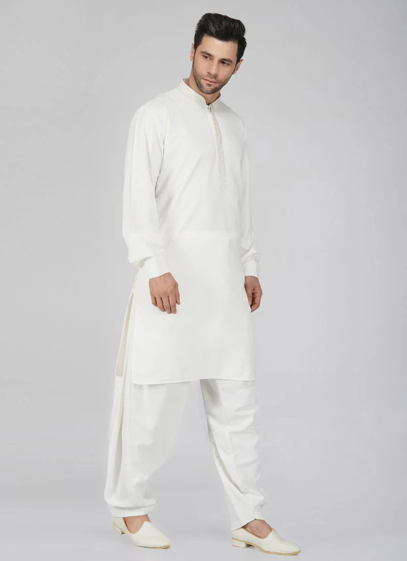 Men's Embroidered Cream Salwar Kameez Set - Image 3