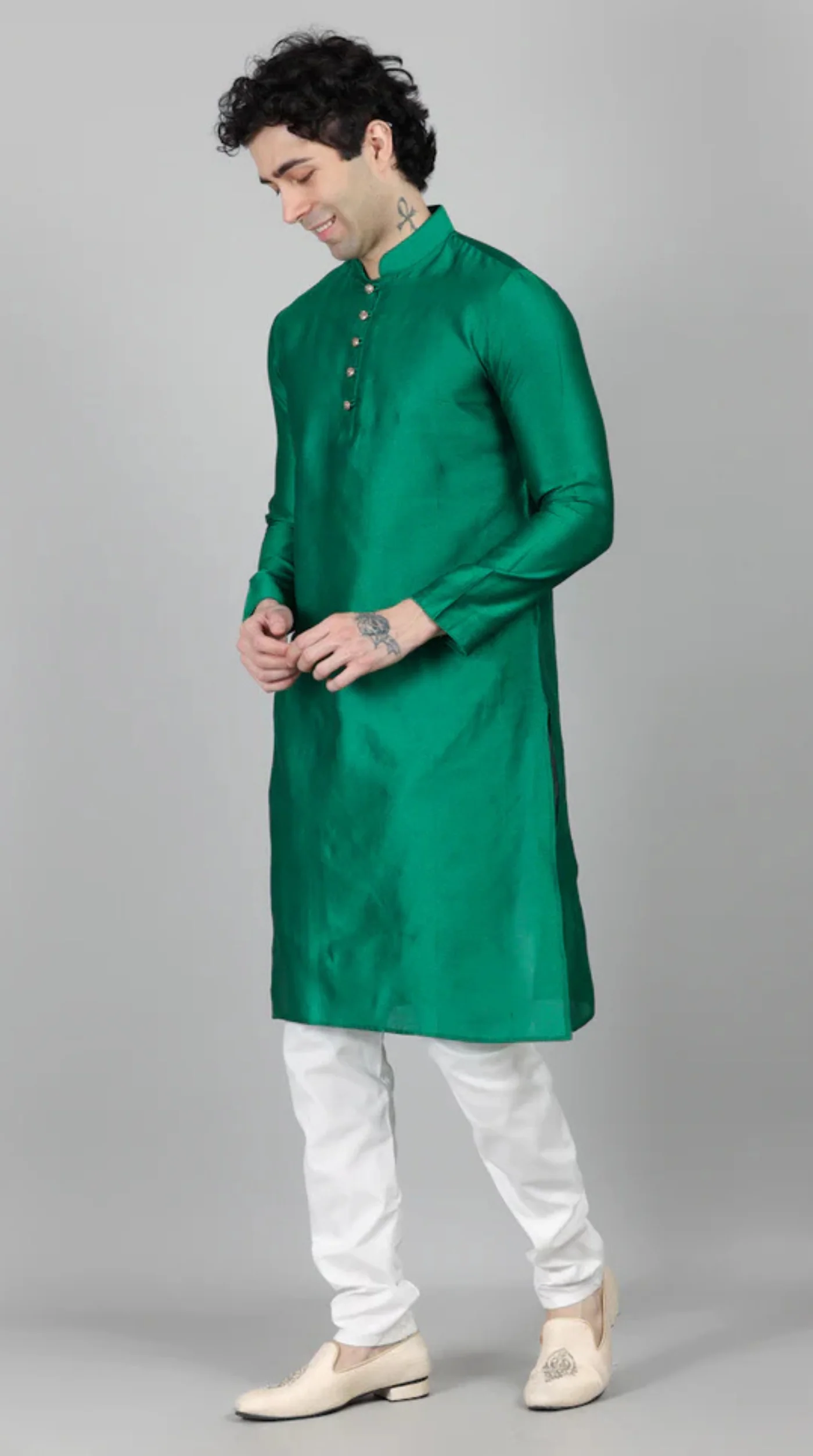 Men's Green Jacquard Kurta Payjama Set - Image 3