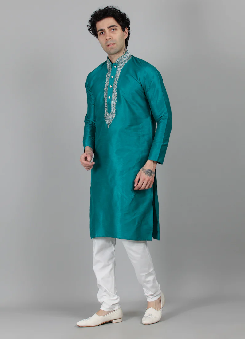 Men's Green Zari Embroidered Kurta Payjama Set - Image 3
