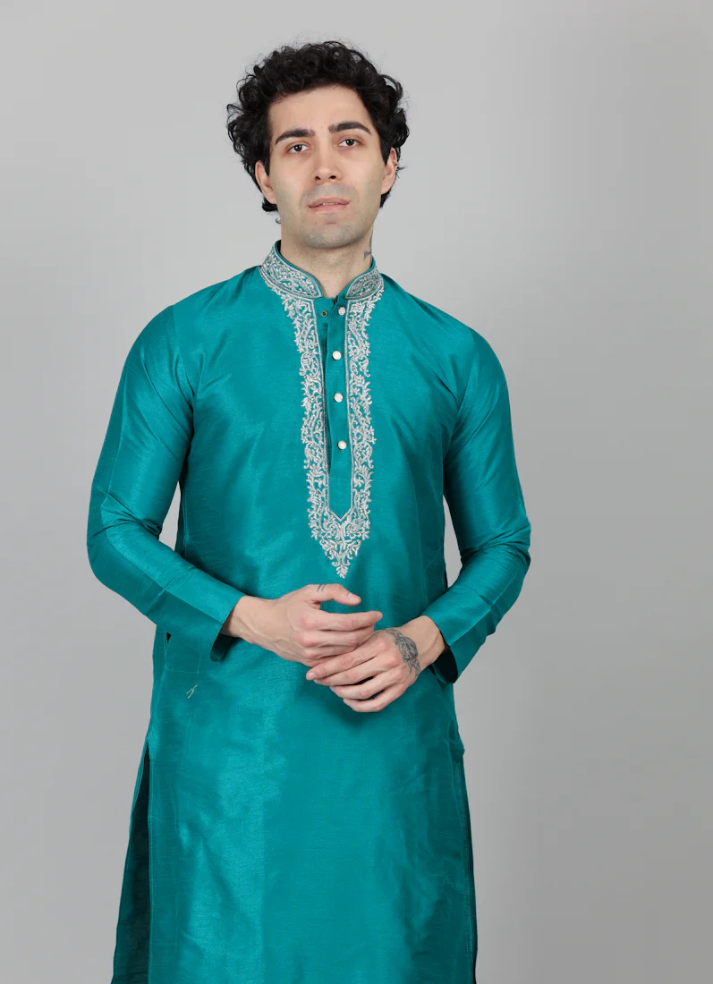 Men's Green Zari Embroidered Kurta Payjama Set - Image 5