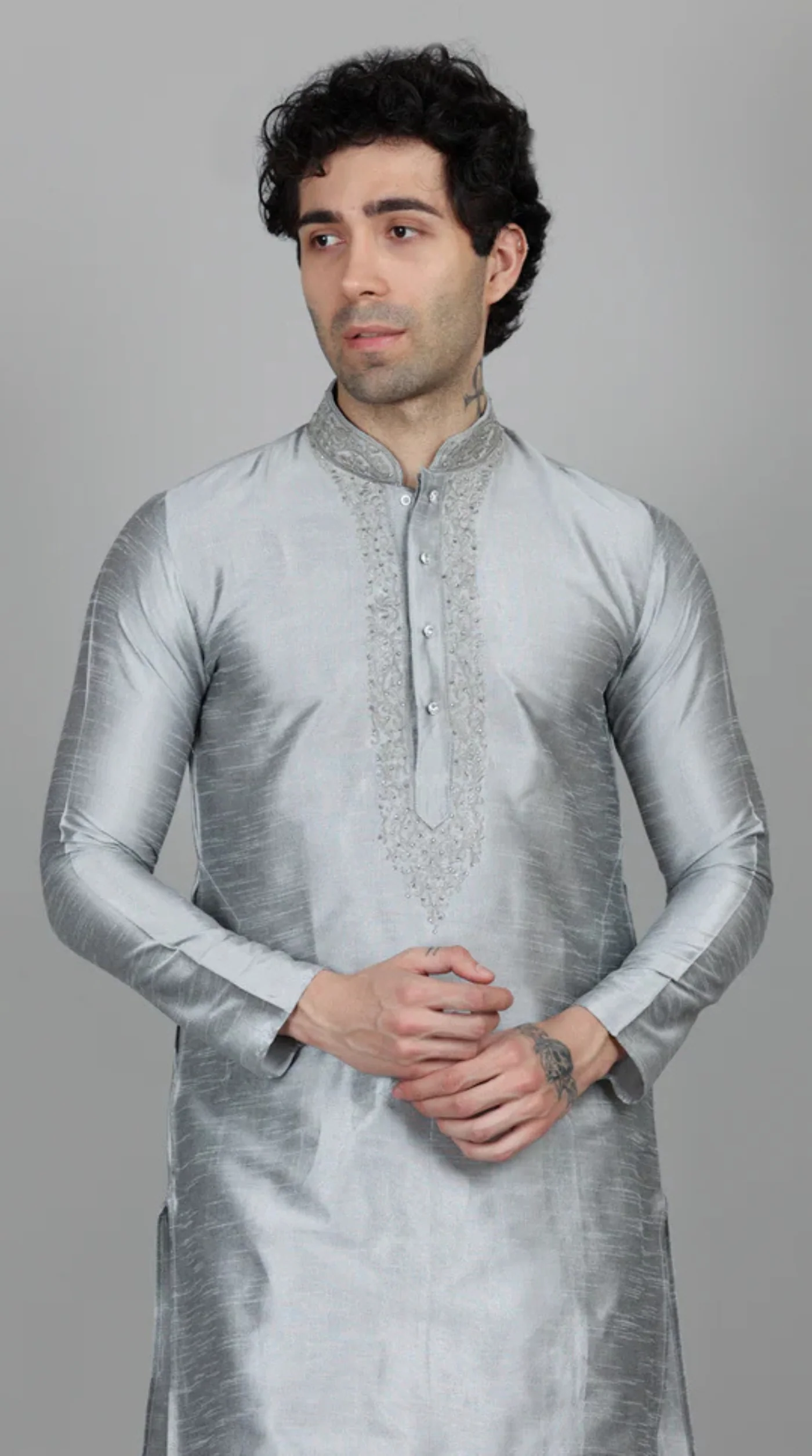Men's Grey Resham Embroidered Kurta Payjama Set - Image 5