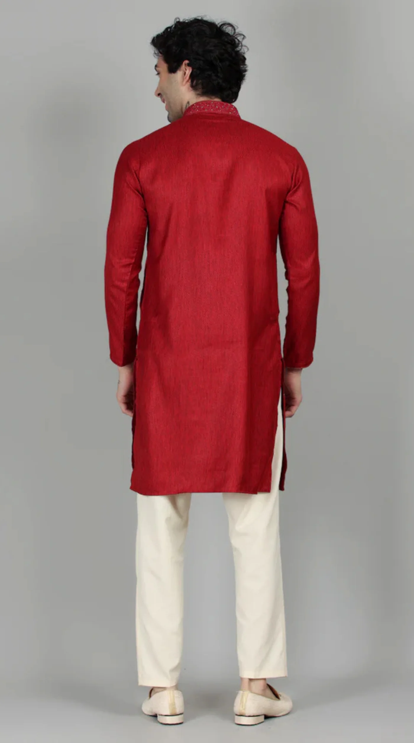 Men's Maroon Self Resham Jacquard Embroidered Set - Image 2