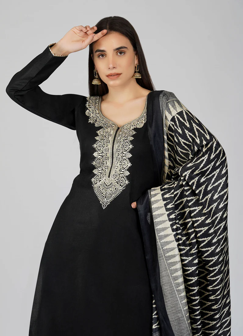 Navy Blue Printed Cotton Shift Cut Suit Set - Image 4