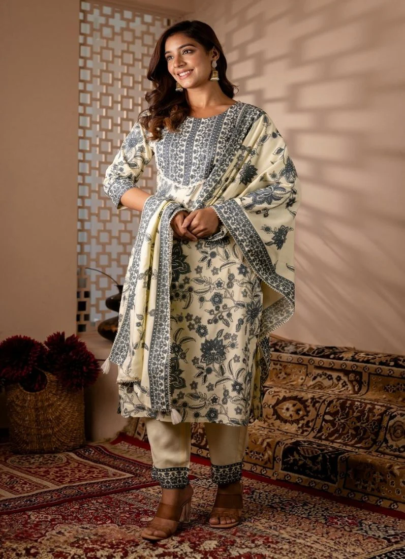 Off-White Cotton Suit Set - Image 2