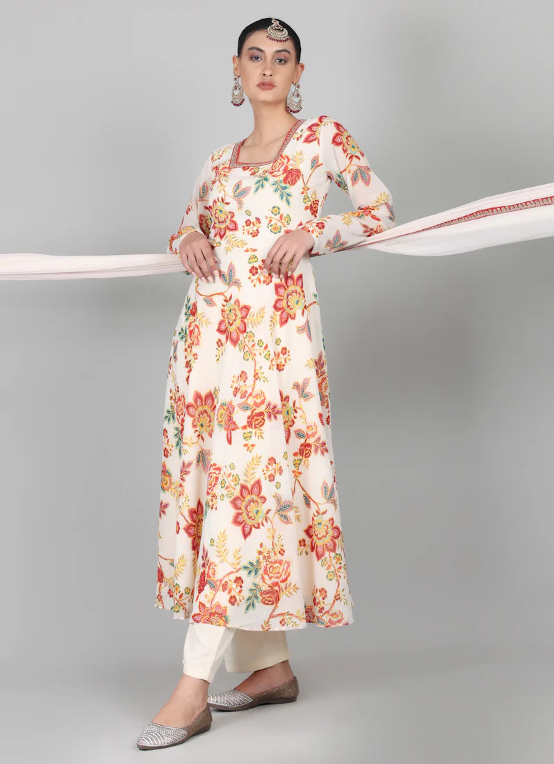Off-White Floral Printed Suit Set - Image 2