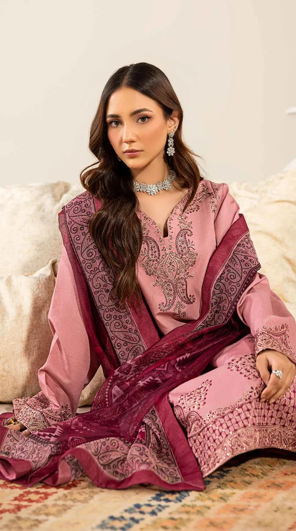 Pink Embroidered Loom Net Suit with Printed Dupatta - Image 4