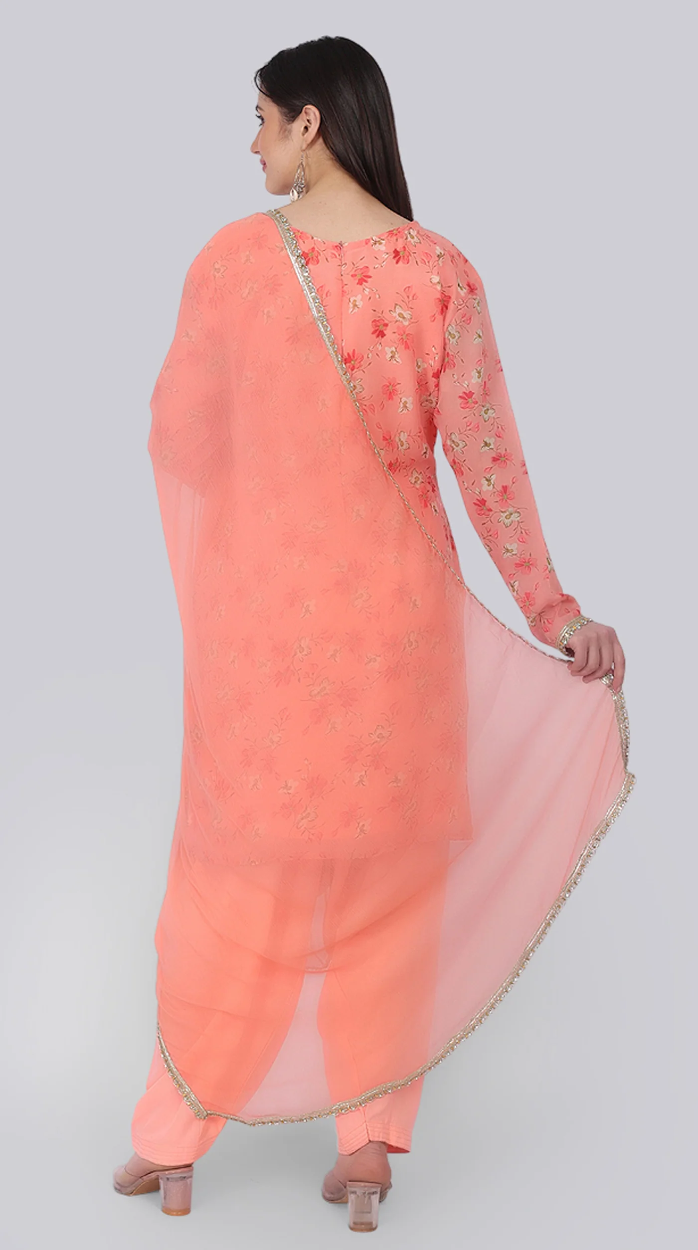 Peach Georgette Shift Suit Set with Zari Border Dupatta - Image 4