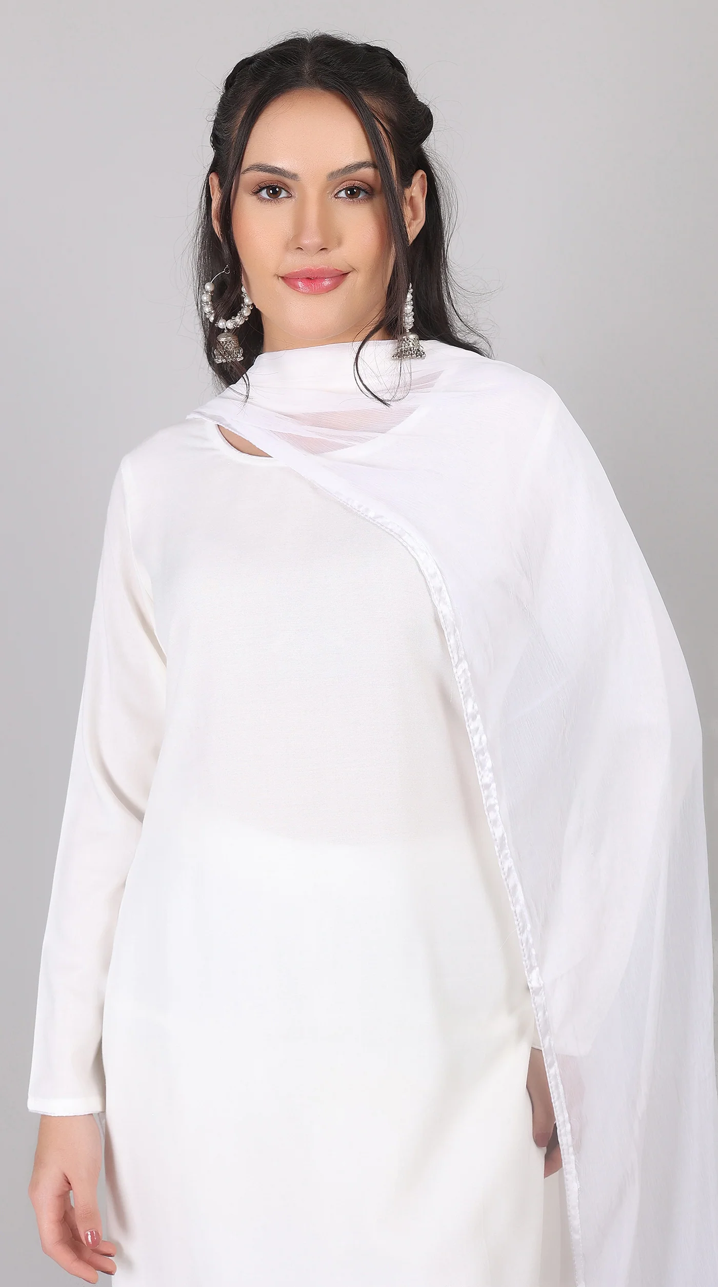 Plain White Rayon Suit Set with Chiffon Dupatta - Image 6