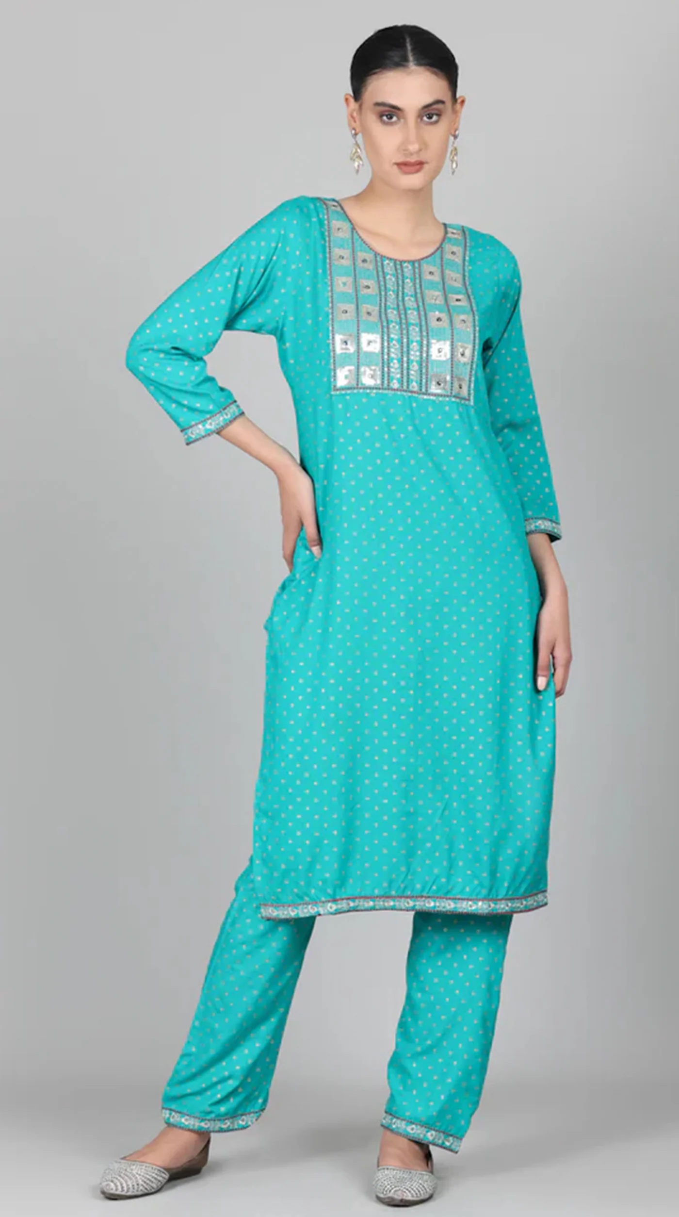 Rama Thread Embroidered Suit Set - Image 2