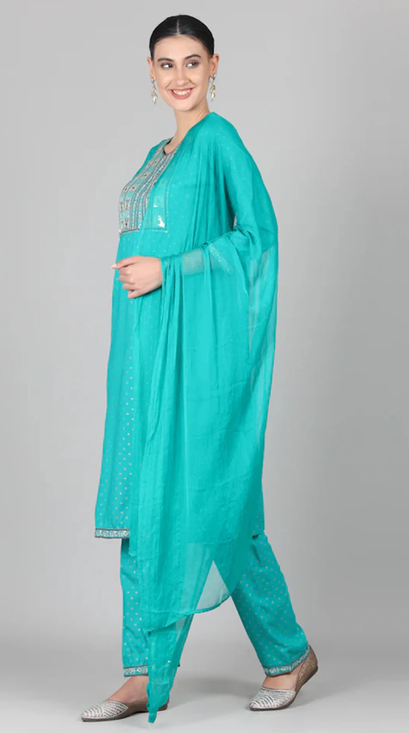 Rama Thread Embroidered Suit Set - Image 5