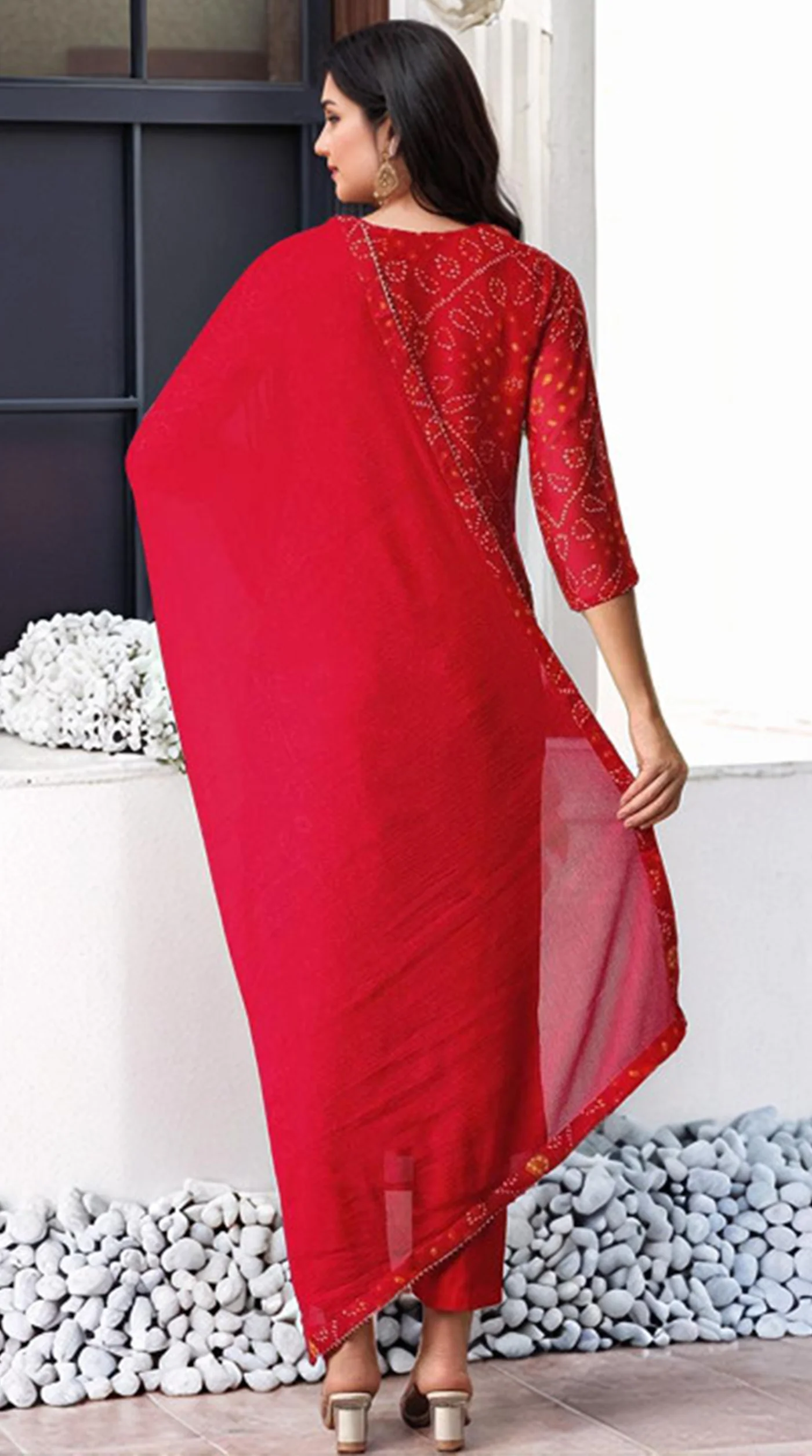 Red Rayon Printed Suit Set - Image 4