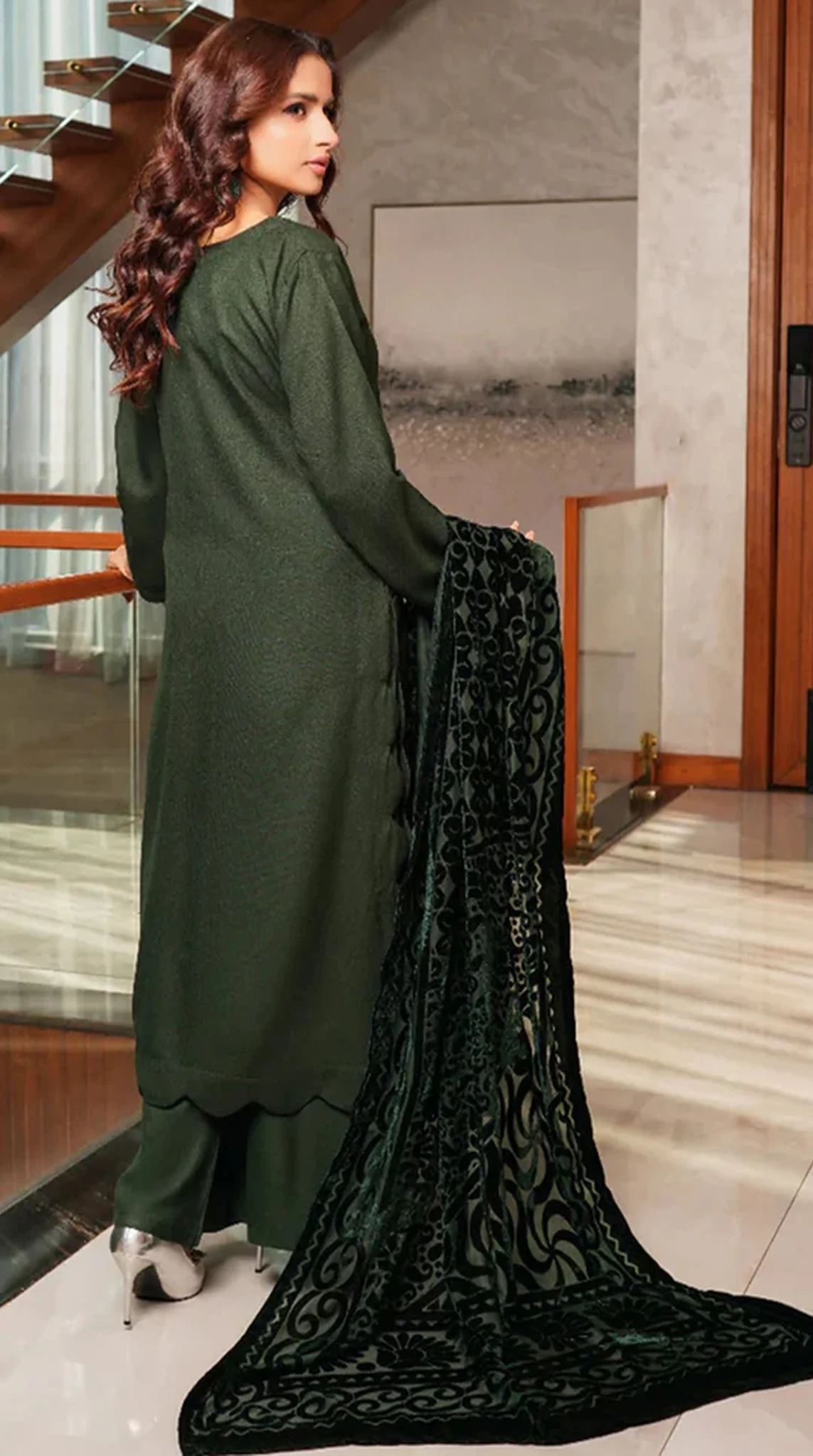 Refined Dark Green Dhanak Suit Set - Image 3