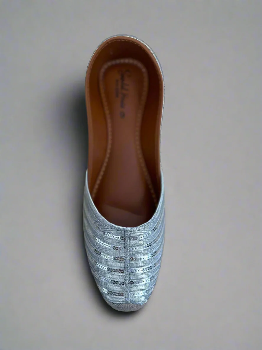 Resham Thread Sequins Juttis Silver - Image 2