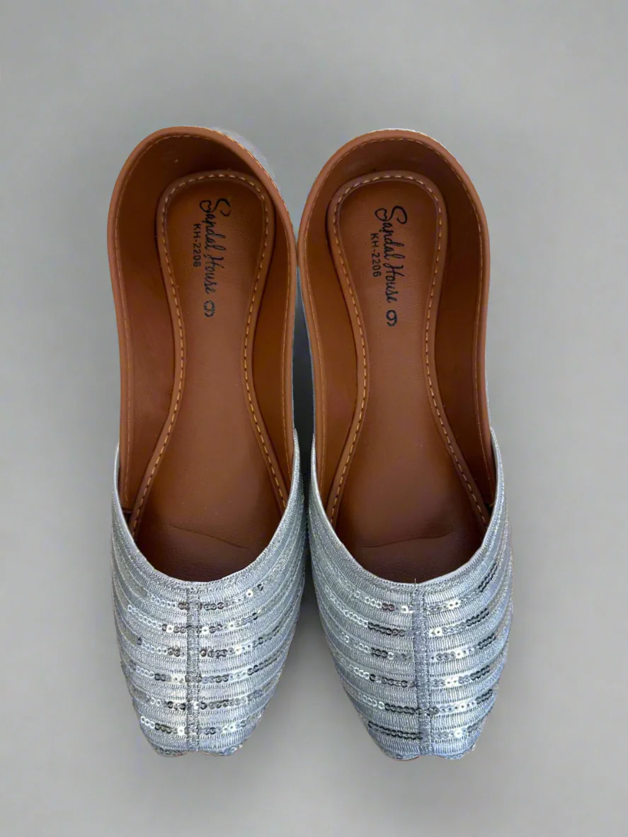 Resham Thread Sequins Juttis Silver - Image 3