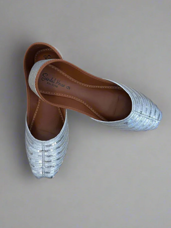 Resham Thread Sequins Juttis Silver - Image 4