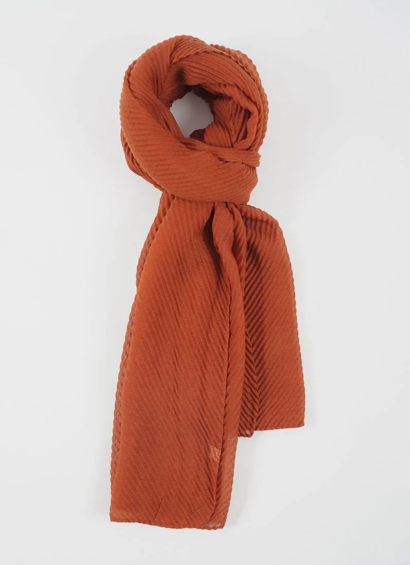 Rust Cotton Crinkled scarf - Image 2