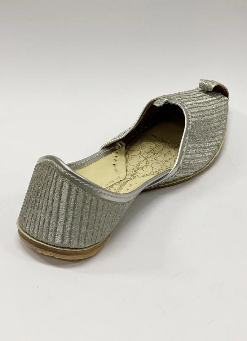 Silver Zari Mens Jutti - Image 3
