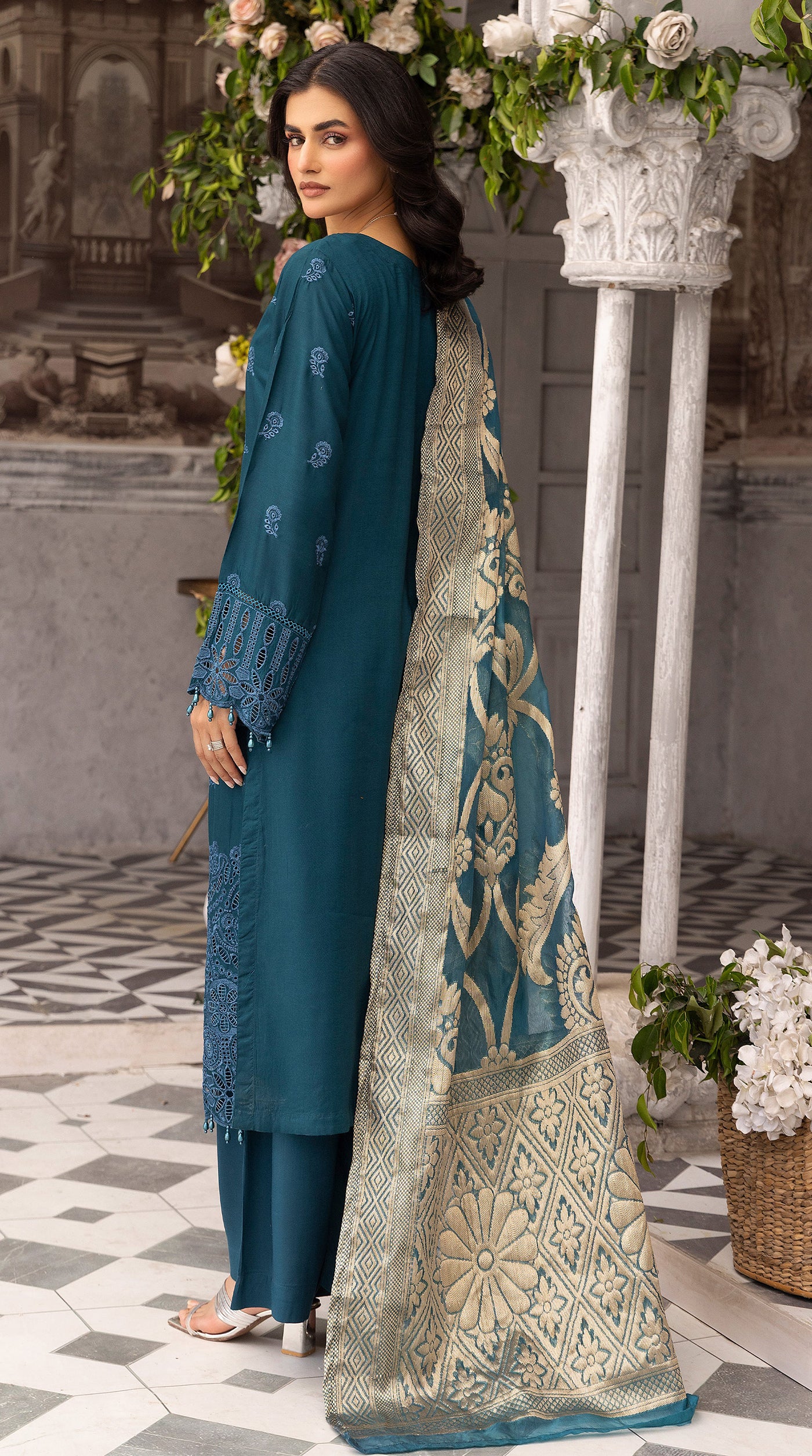 Women’s Teal Chikankari Suit with Jacquard Dupatta - Image 3
