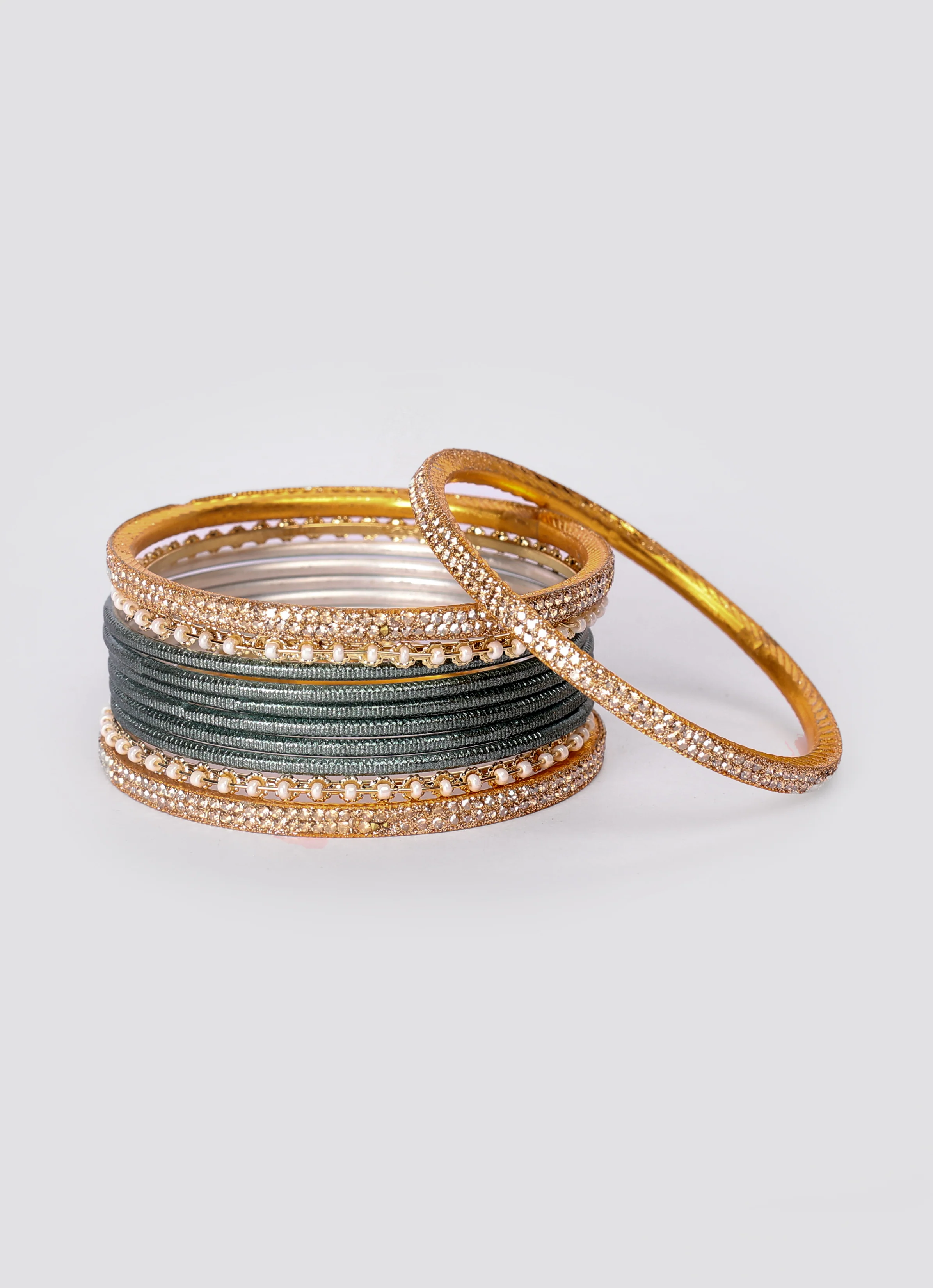 Teal Diamonte & Pearl Bangle Se - Image 3
