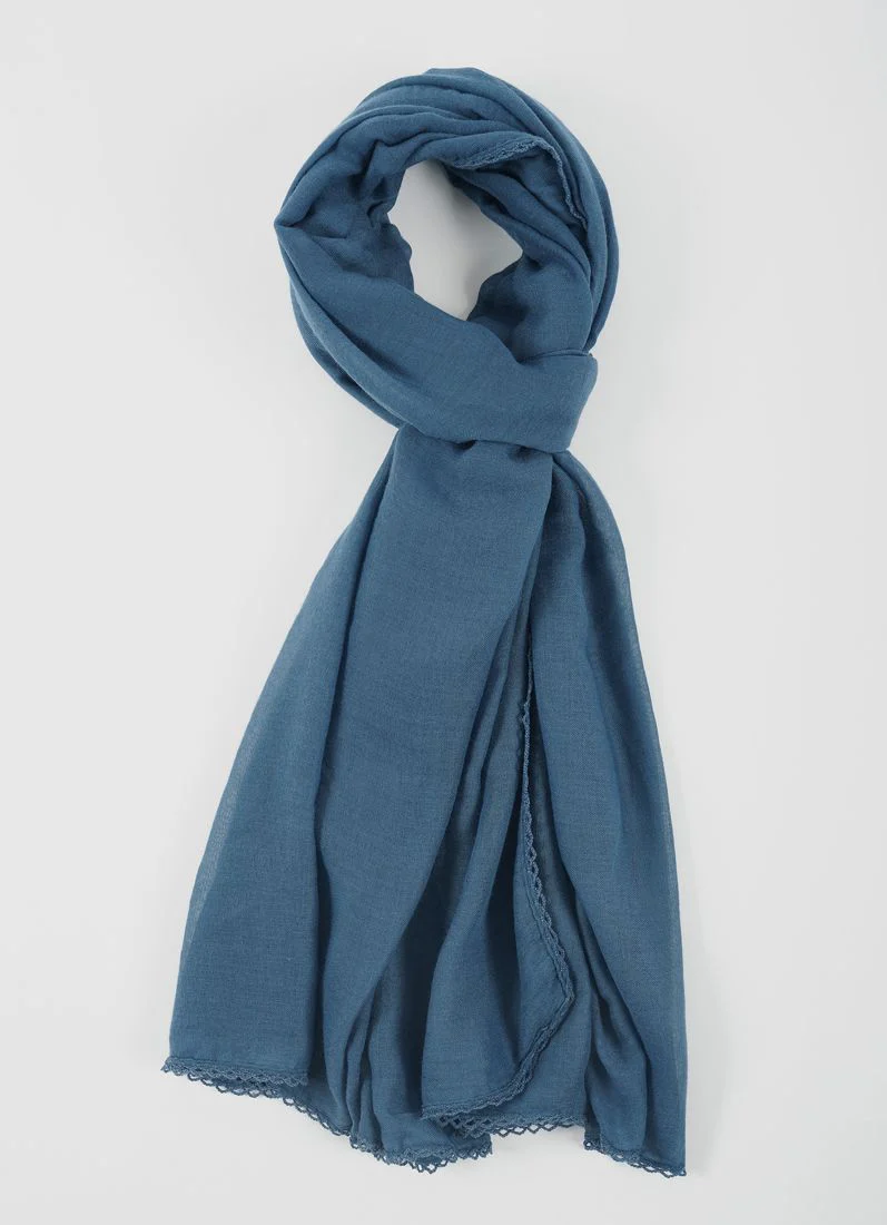 Teal Lace scarf - Image 2