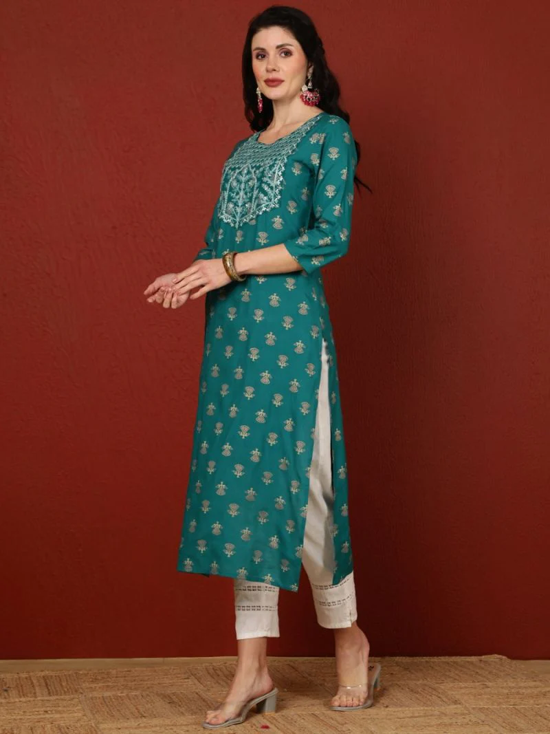 Teal Printed Embroidered Kurta - Image 2