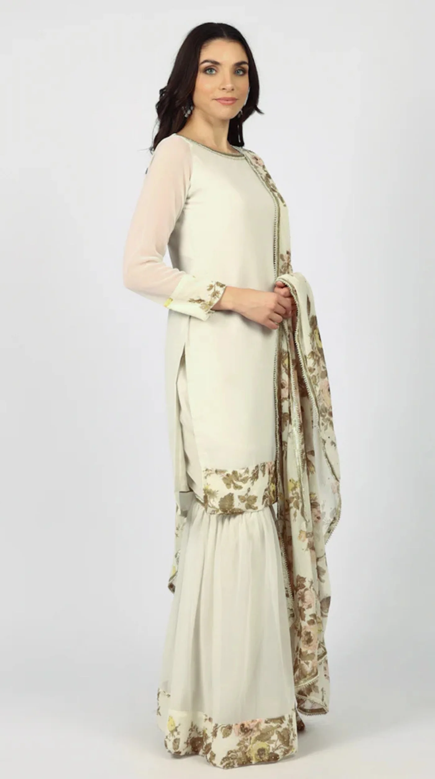 White Georgette Stone Work Suit Set - Image 8