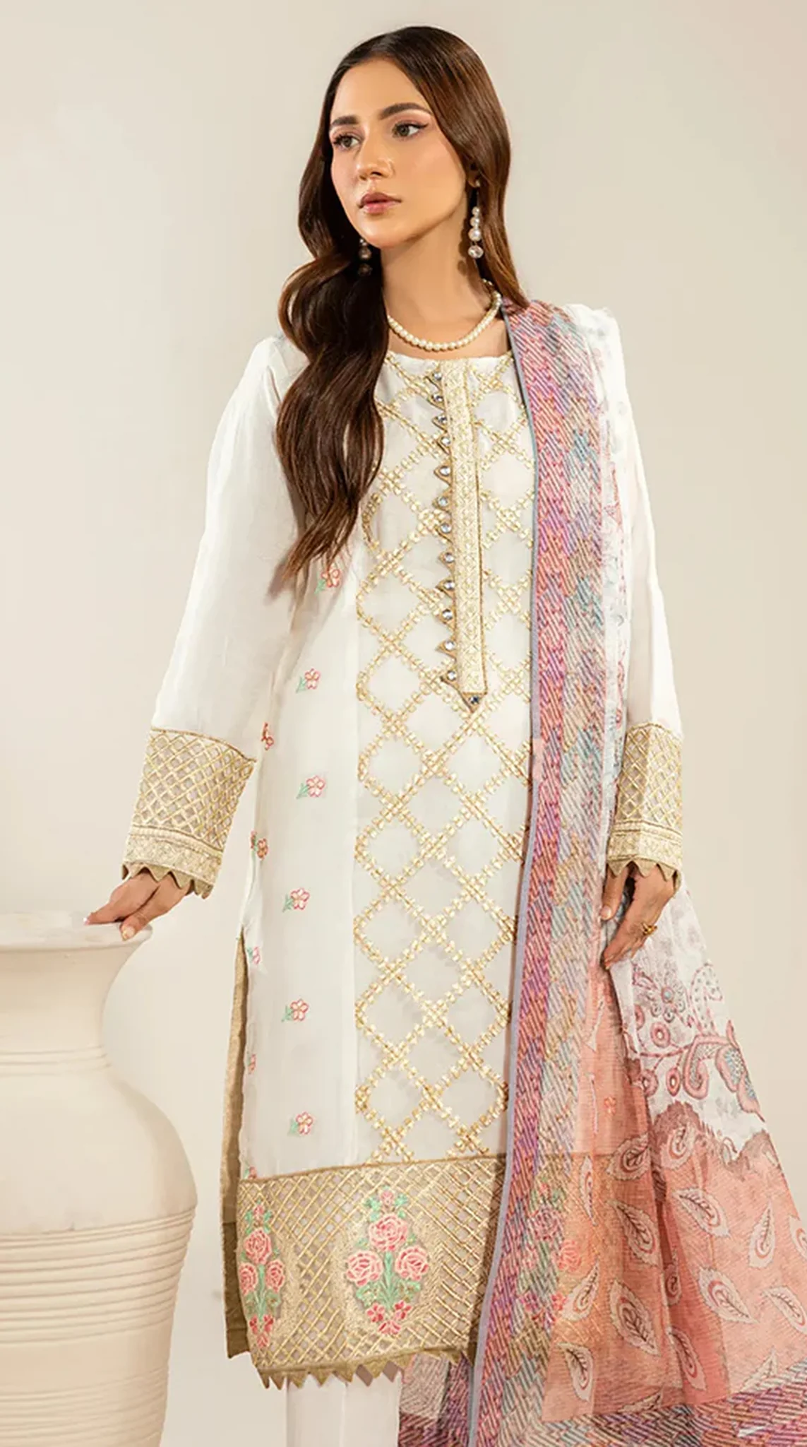 White Organza Embroidered Suit Set - Image 3