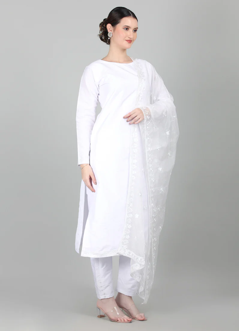 White Taffeta Silk Trouser Suit Set - Image 3