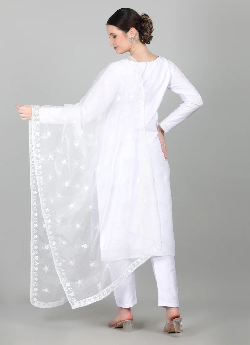 White Taffeta Silk Trouser Suit Set - Image 5