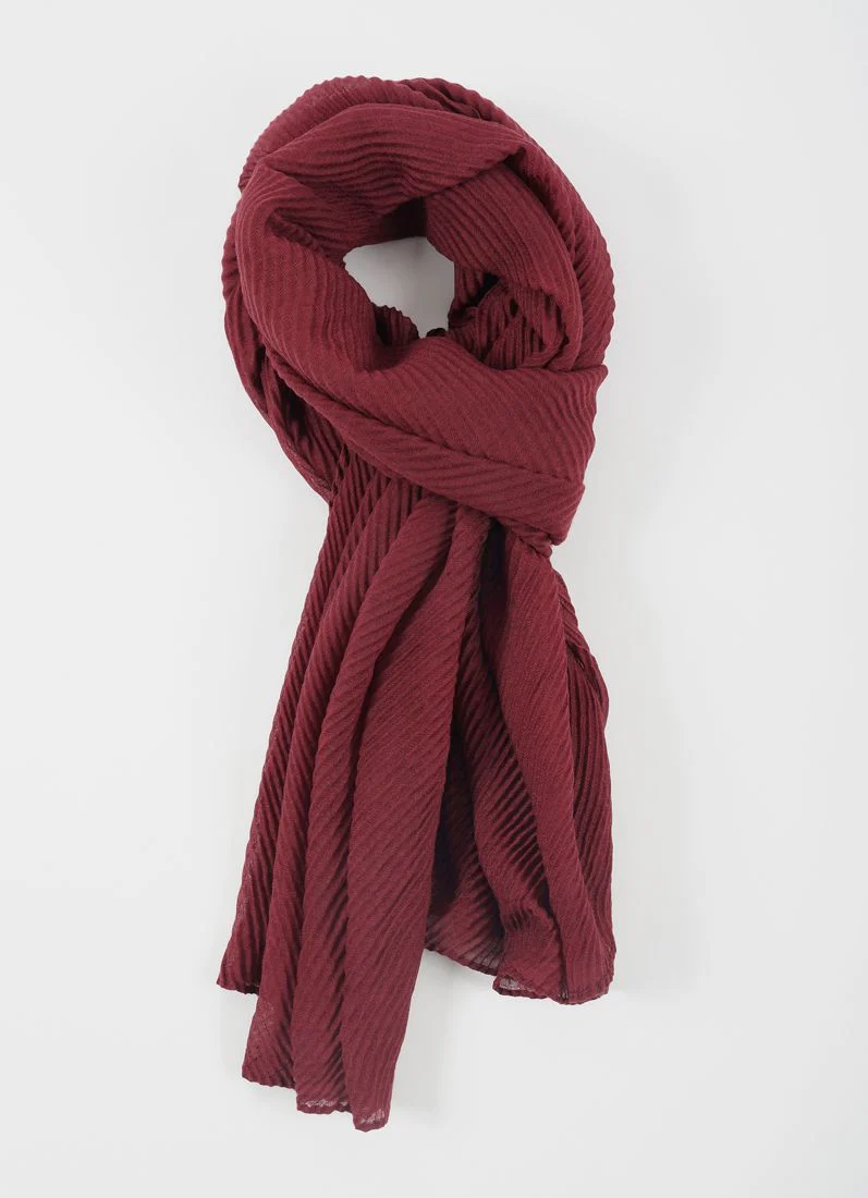 Wine Cotton Crinkled scarf - Image 2