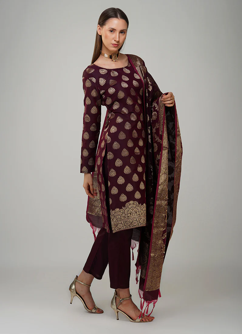 Wine Silk Jacqaurd Suit Set - Image 2