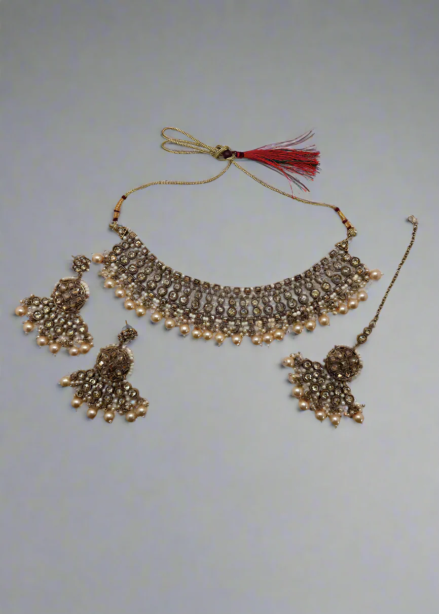 Womens Antique Gold Pearl & Stone Jewellery Set - Image 2