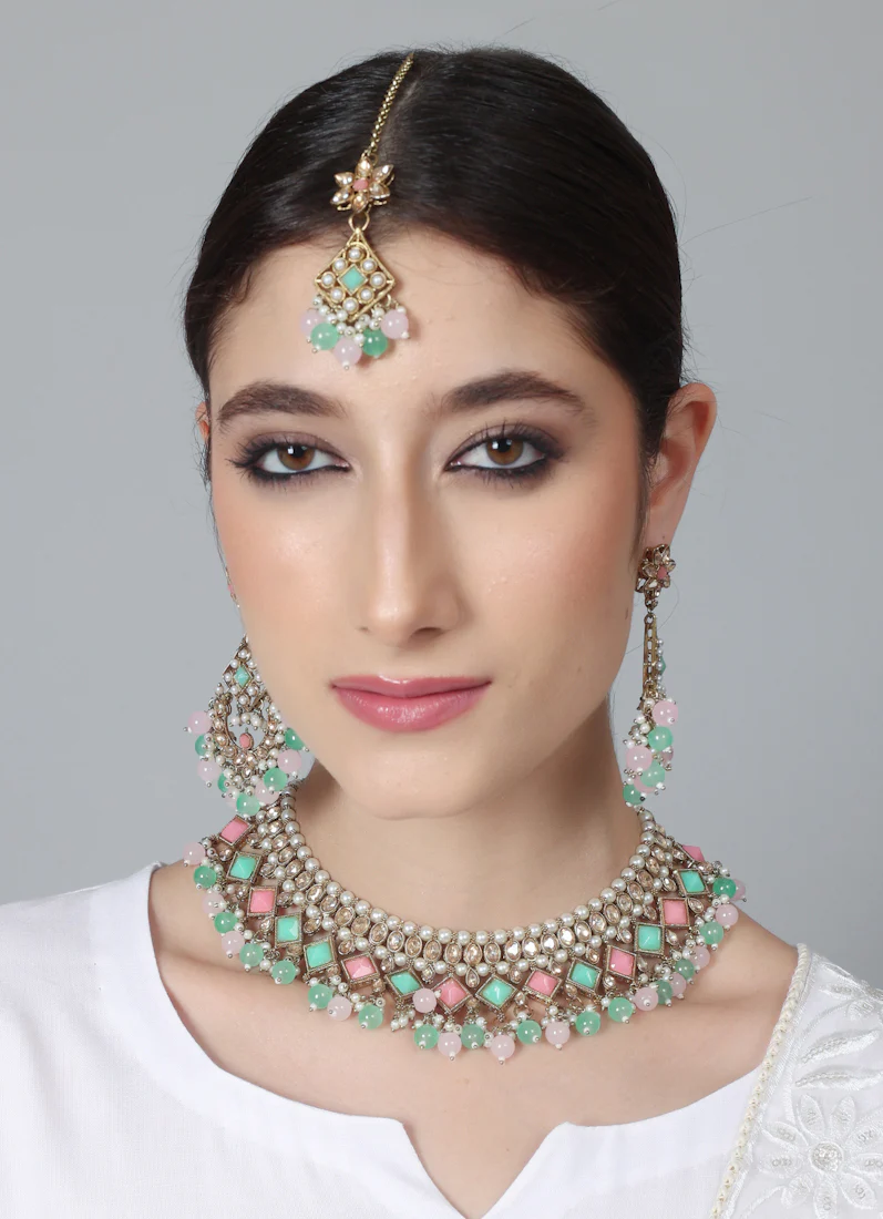 Women’s Antique Gold Pink & Sea Green Beaded Stone Necklace Set - Image 6