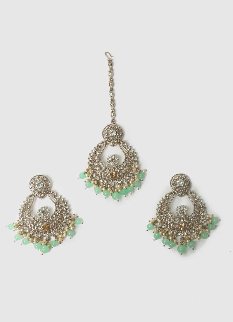 Women’s Mint Green Chandbali Earrings with Tikka - Image 2