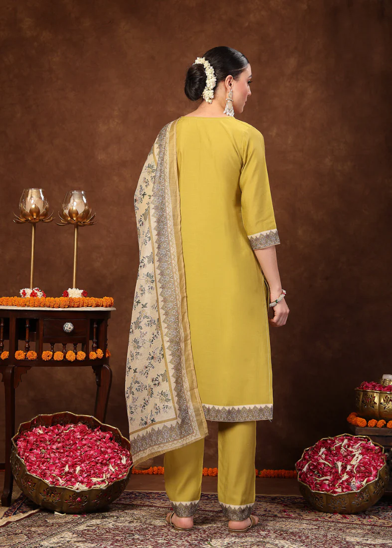 Mehendi Green Moss Crepe Straight Suit Set - Image 3